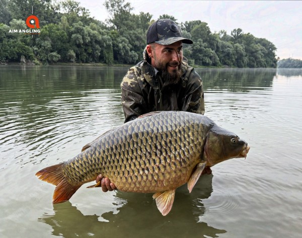 Egy év ajándéka a Tisza folyón